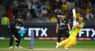 Warner becomes highest run-scorer for Aus in T20WC