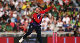 England's Livingstone doubtful for T20 WC