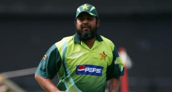 Former Pakistan captain Inzamam undergoes angioplasty