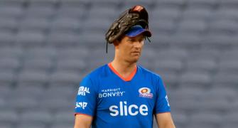 Coach Bond's advice for Mumbai Indians' bowlers