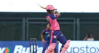 Samson tops 5000 T20 runs in 100th match for Royals