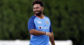 SEE: Pant, Jadeja Attack! Watch Out Pak!