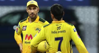 Faf feels 'lucky' to play under Dhoni's captaincy