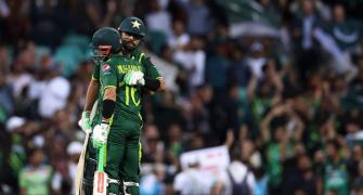 T20 WC PIX: Pakistan thump NZ to march into final