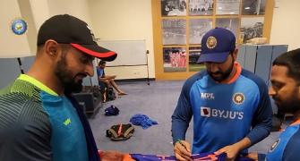 HK players overwhelmed by Indian dressing room