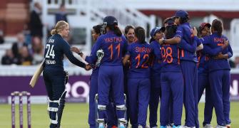 Knight says Indian team 'lying' over warning claims