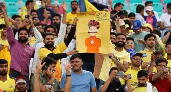 Pink City Turns Yellow For Dhoni!
