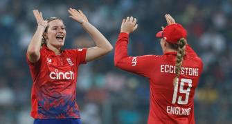 England's dominance leaves India reeling in T20s