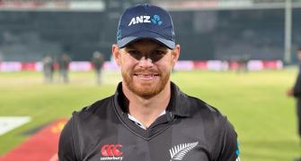 Phillips fires NZ to ODI series win over Pakistan