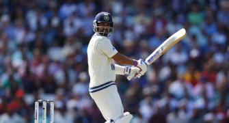 Finger injury won't affect Rahane in 2nd innings