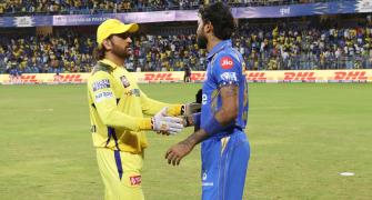 Pandya hails Dhoni's behind-the-scenes role
