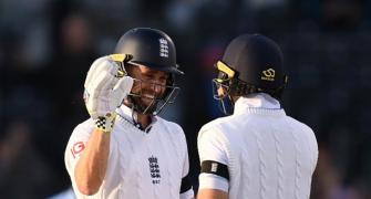 1st Test: Root steers England to 5-wkt win over Lanka