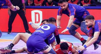 PKL: Dabang Delhi seal semis berth with win over Guj