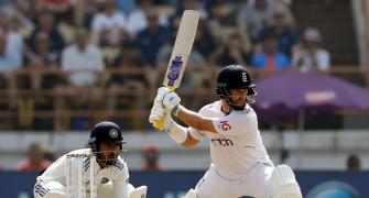 How ton-up Duckett led England's strong reply