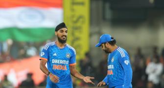 T20 WC: Who should be Bumrah's death bowling partner?