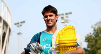 Marsh unfit to bowl, focuses on batting for T20 WC