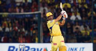 Nobody gives you a discount for age: Dhoni