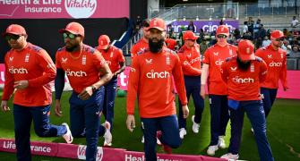 England Wobbly: Can they defend T20 crown? 