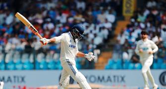 Experts Slam India's 'Embarrassing' Performance