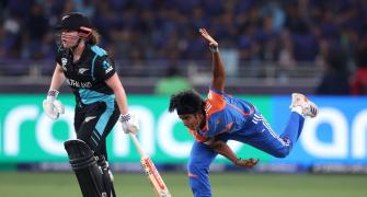 T20 WC: Devine shines for NZ, all eyes on India's chase