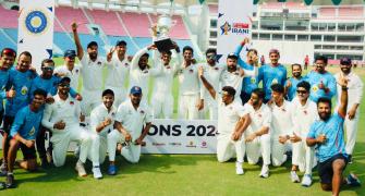 Team Mumbai bags Rs. 1 Crore bonus for Irani Cup win