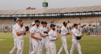 Pope hails England players but sympathises with Pak 