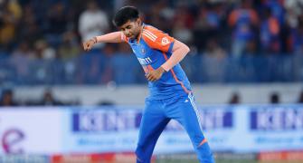 Shami's uncertainty opens doors for speedster Yadav