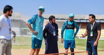 Pakistan drop star players for England Test