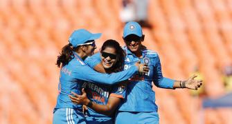 Women's ODI: Devine guides NZ to sizeable total