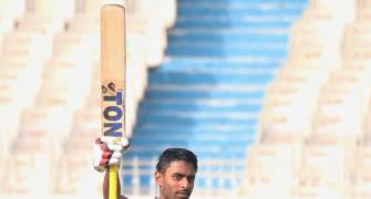 Easwaran keeps India B afloat after Kamboj takes five