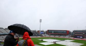 Eng v Aus T20 series ends in disappointing damp squib