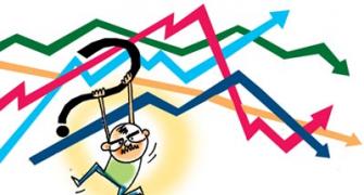 Investing in mutual funds? 5 TRAPS to avoid