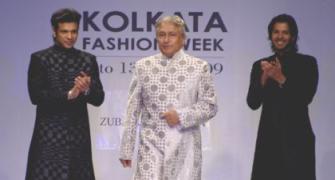 Ustad Amjad Ali Khan walks the ramp