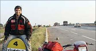 Solo biking: Pune to Bengaluru in 18 hours