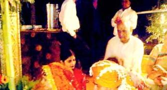 Celeb marriages: Dhoni's happy ending