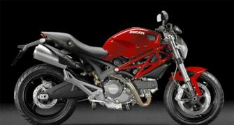 IN PICS: The lean mean sexy Ducati Monster 795!