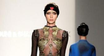 PIX: Sexy Indian outfits take NY catwalk by storm!