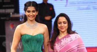 Supermodels and stars on the ramp: Sonam, Dia and more!