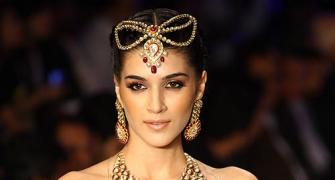 PICS: Madhuri, Sonam and supermodels dazzle in jewels!