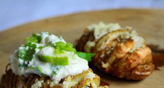 Recipe: How to make Hassleback Potatoes