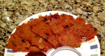 Must-try Indian recipes: Thalipeeth from Maharashtra