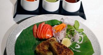 Monsoon recipes: Veg Bhajiya, Fish Cutlet and more