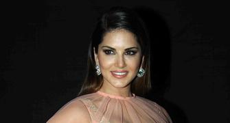 Sunny Leone sizzles in bridal finery