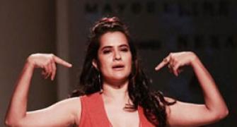 Must See: Sona Mohapatra walked like she owned it!