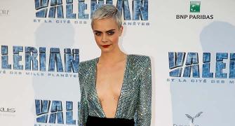 StyleDiaries: Cara's sparkly gown is too hot to handle