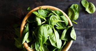 Spinach, wine can reduce the risk of dementia