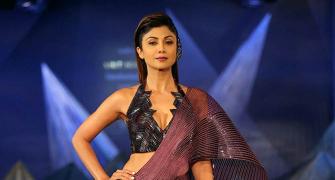 Ab-licious! Shilpa flaunts killer abs in sexy sari