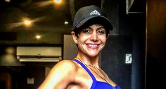 Psst! This is what Mandira Bedi does for a sexy, sculpted core