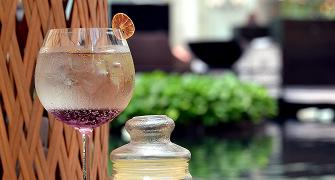 #EasterCocktail: Lavender Vodka Spritzer