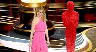 Sexy in Pink: How Julia, Kiki glammed up Oscars